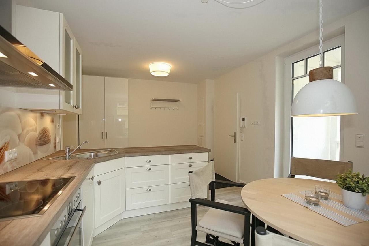 Strandvilla Scholle - Dorsch Wohnung 02 博尔滕哈根 外观 照片